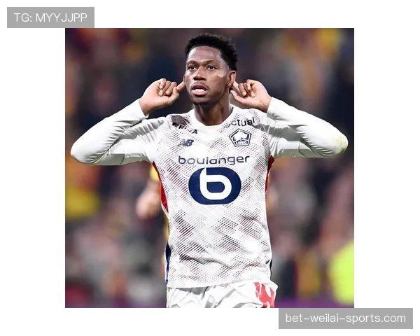 乔纳森·戴维如何在顶级后卫盯防下创造空间